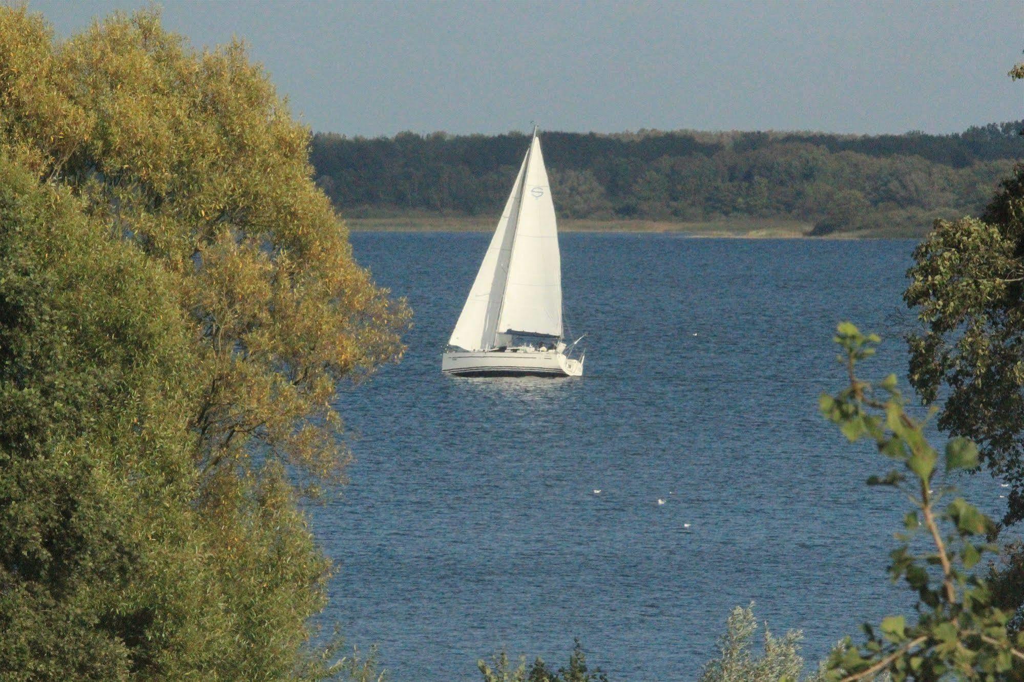 Flair Seehotel Zielow Ludorf Exteriör bild